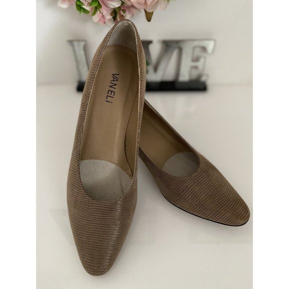 Vintage Vaneli Womens Tan Mini Lizard Print Suede Heels Slip Foam Pad Insole 8S‎ - Picture 11 of 12